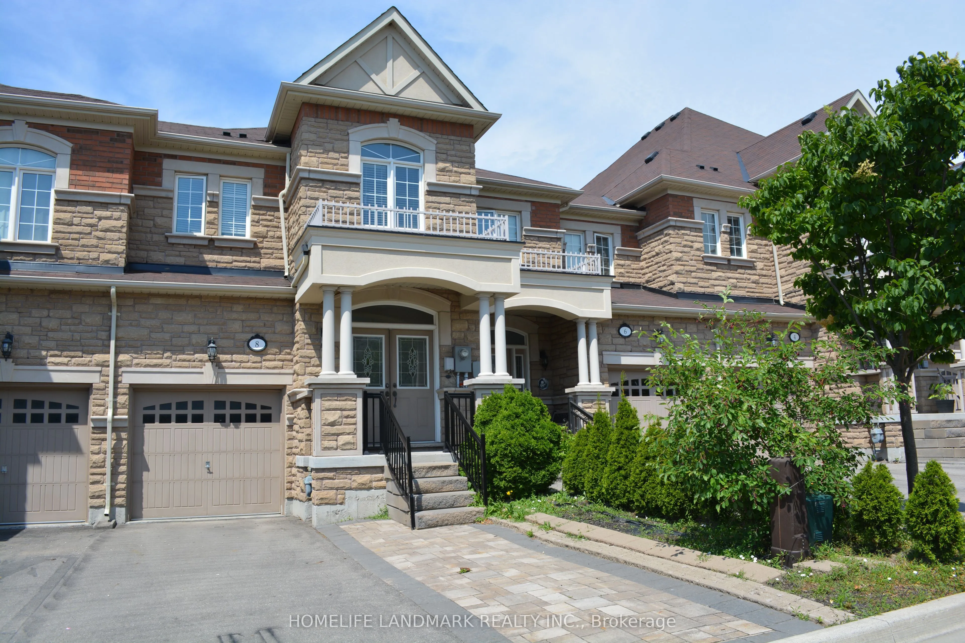 8 Spruce Pine Crescent, Vaughan, ON L6A 0X5