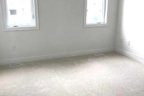 121 Hartney Drive, Richmond Hill, ON L4S 1N2