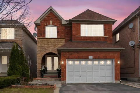 40 Tuscana Boulevard, Vaughan, ON L4K 5J2