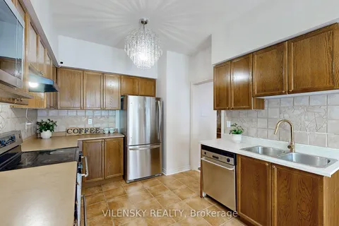 40 Tuscana Boulevard, Vaughan, ON L4K 5J2