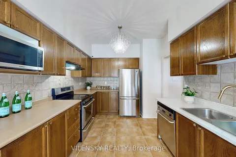 40 Tuscana Boulevard, Vaughan, ON L4K 5J2