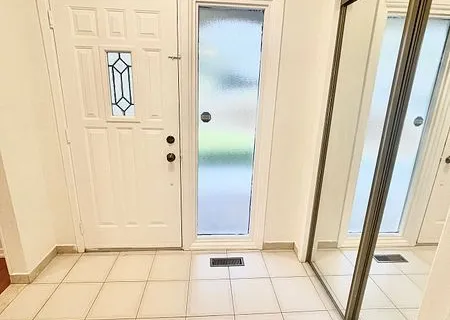 43 Shieldmark Crescent, Markham, ON L3T 3T6