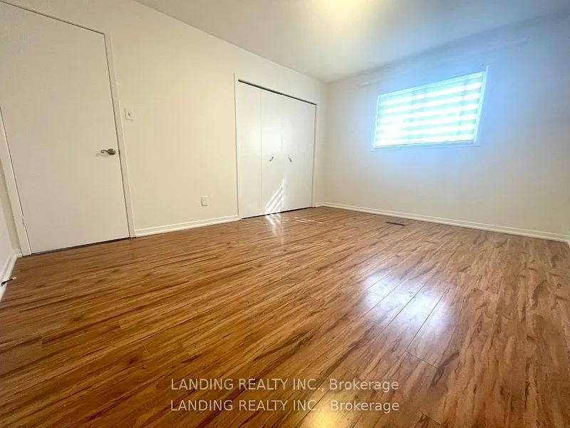 43 Shieldmark Crescent, ON L3T 3T6