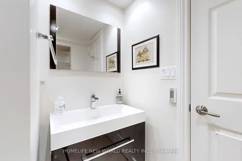 33 Beatty Crescent, Aurora, ON L4G 5V3