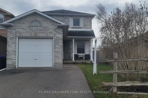 1229 Benson Street, Innisfil, ON L9S 1Y5