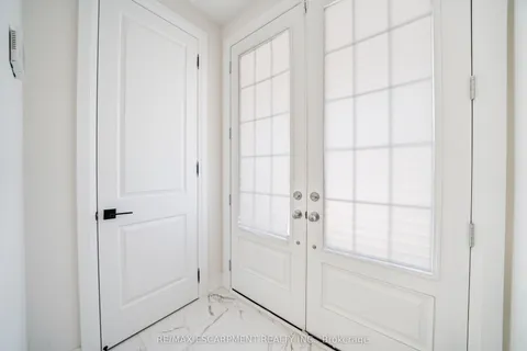 86 Watershed Gate, East Gwillimbury, ON L9N 0Y2