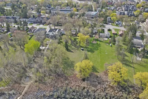 26 Douglas Road, ON L4E 3G9