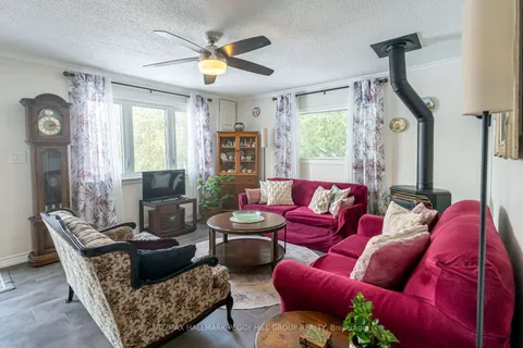759 Florence Road, Innisfil, ON L9S 2E2