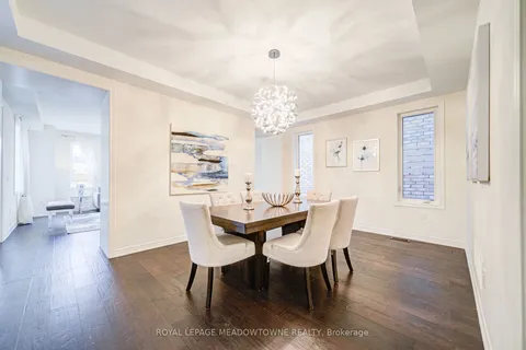 95 Beckett Avenue, ON L9N 0S6