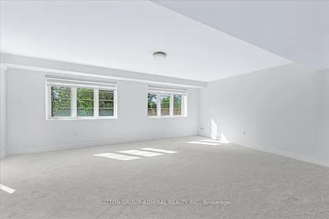 1369 Blackmore Street, Innisfil, ON L9S 0P2