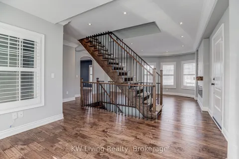 86 Beechborough Crescent, East Gwillimbury, ON L9N 0N9