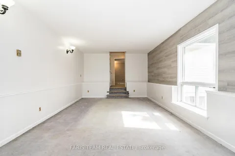 4313 10th Side Road, ON L3Z 3V7