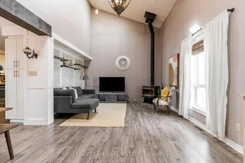 4313 10th Side Road, ON L3Z 3V7