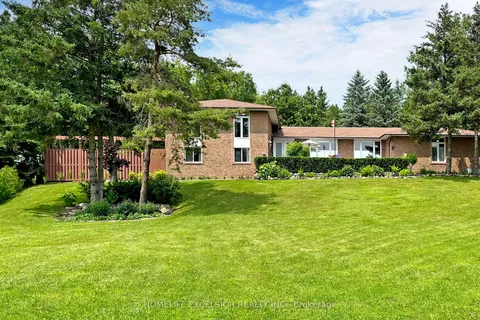 550 Mount Albert Road, East Gwillimbury, ON L9N 1P1