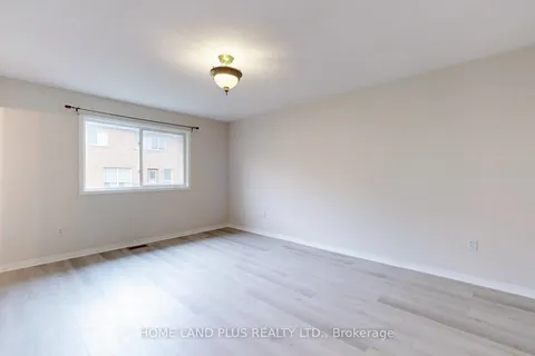 300 Flagstone Way, Newmarket, ON L3X 2R8