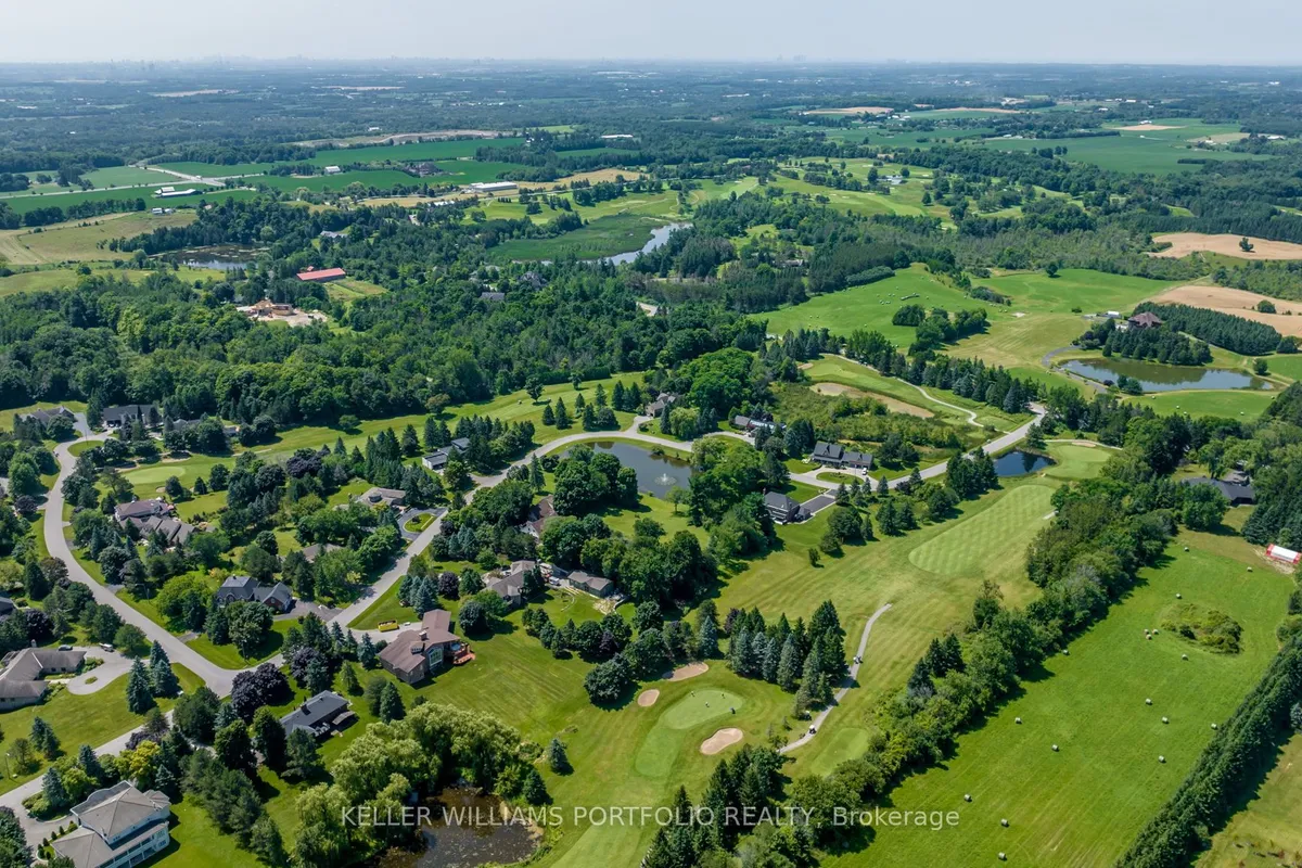 4746 Vandorf Road, Whitchurch-Stouffville, ON L4A 7X5