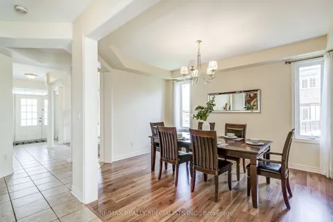 4 Trailside Drive, Bradford West Gwillimbury, ON L3Z 0B5