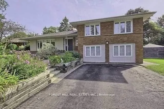 9 Vistaview Boulevard, Vaughan, ON L4J 2A5