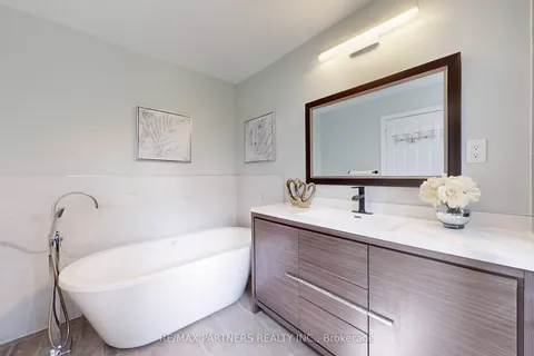 107 WORTHINGTON Avenue, Richmond Hill, ON L4E 3Z6