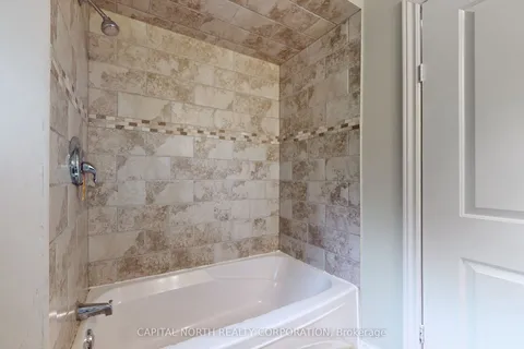 103 Ruggles Avenue, Richmond Hill, ON L4C 1Y1
