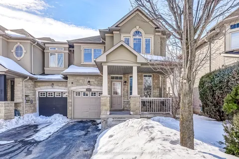 16 Windrow Street, Richmond Hill, ON L4E 0B6