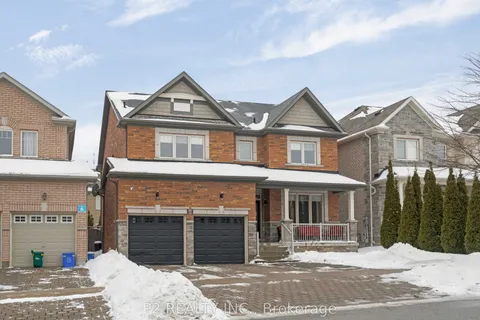 8 Philips Lake Court, Richmond Hill, ON L4E 0M2