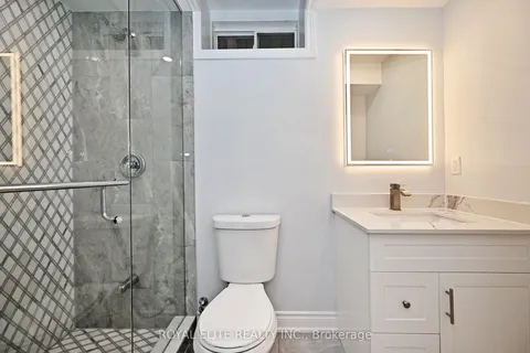 79 Frederick Pearson Street, East Gwillimbury, ON L9N 0R8