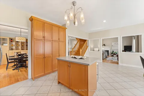180 Vaughan Mills Road, Vaughan, ON L4H 1K2