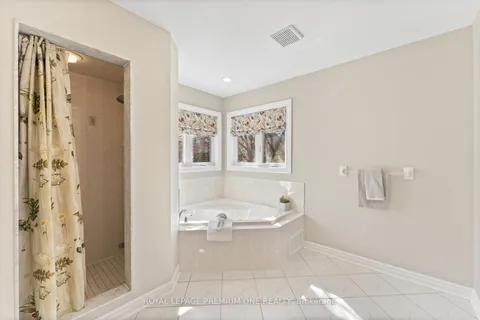 180 Vaughan Mills Road, Vaughan, ON L4H 1K2