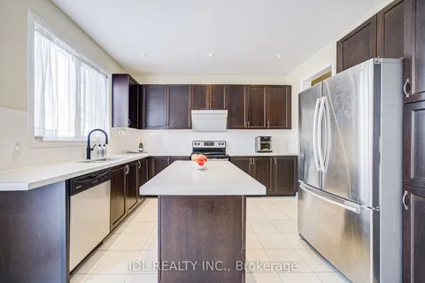 44 Dame Gruev Drive, Markham, ON L6E 0M4