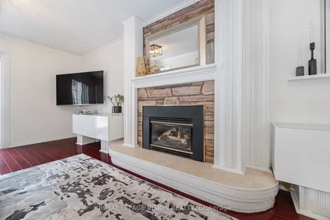 282 Firglen Ridge N/A, Vaughan, ON L4L 1N7
