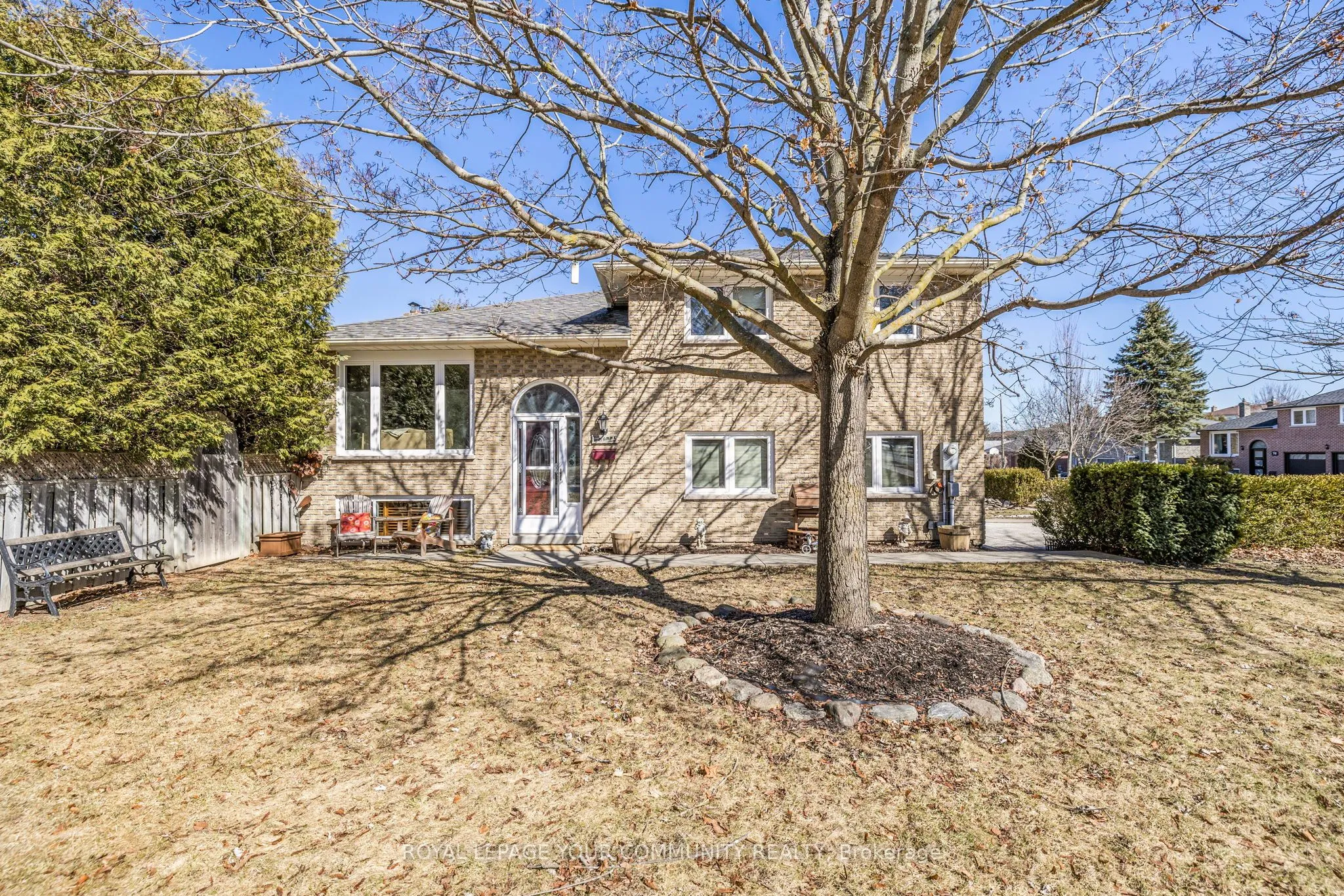 69 Wood Crescent, Bradford West Gwillimbury, ON L3Z 2G3