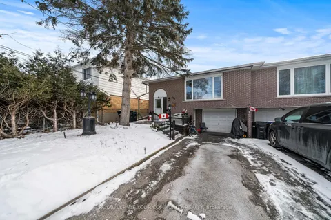 368 Agar Avenue, Bradford West Gwillimbury, ON L3Z 1H5