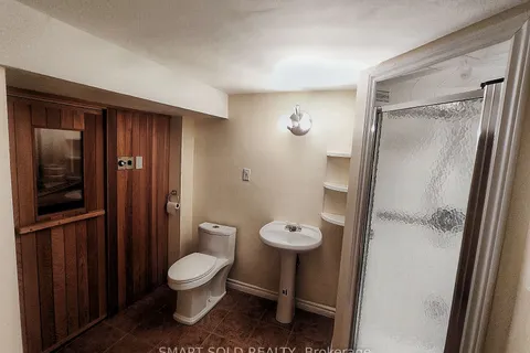 67 Chantilly Crescent, Richmond Hill, ON L4C 0K1