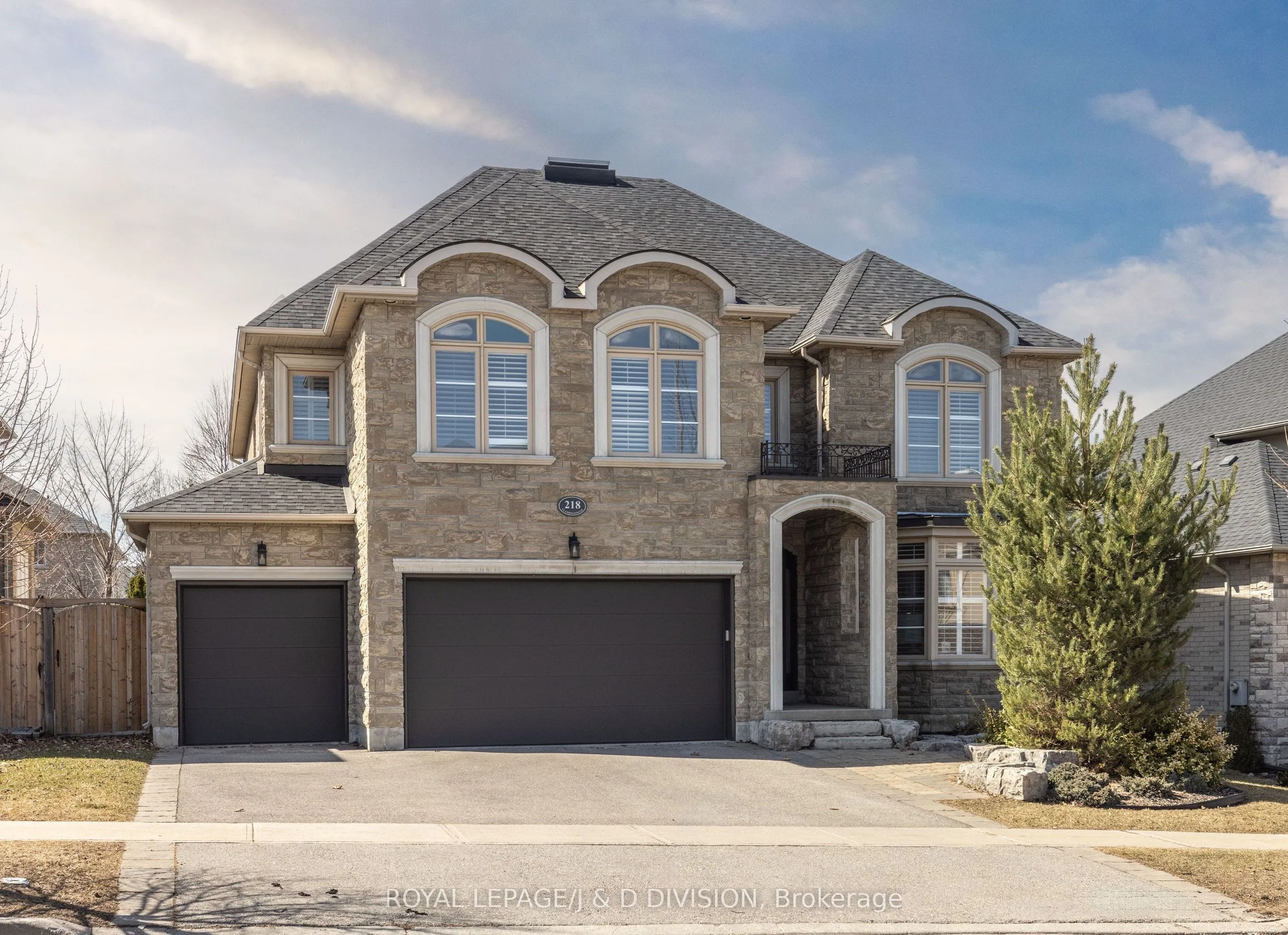 218 Flamingo Road, Vaughan, ON L4J 8K6