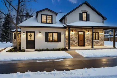 374 Raines Street, Georgina, ON L4P 3C8