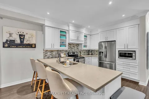 21 Scotia Road, Georgina, ON L0E 1R0