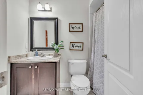 21 Scotia Road, Georgina, ON L0E 1R0