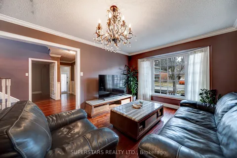 72 Crandall Drive, Markham, ON L3P 6L1