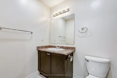 332 Doak Lane, Newmarket, ON L3Y 0A7