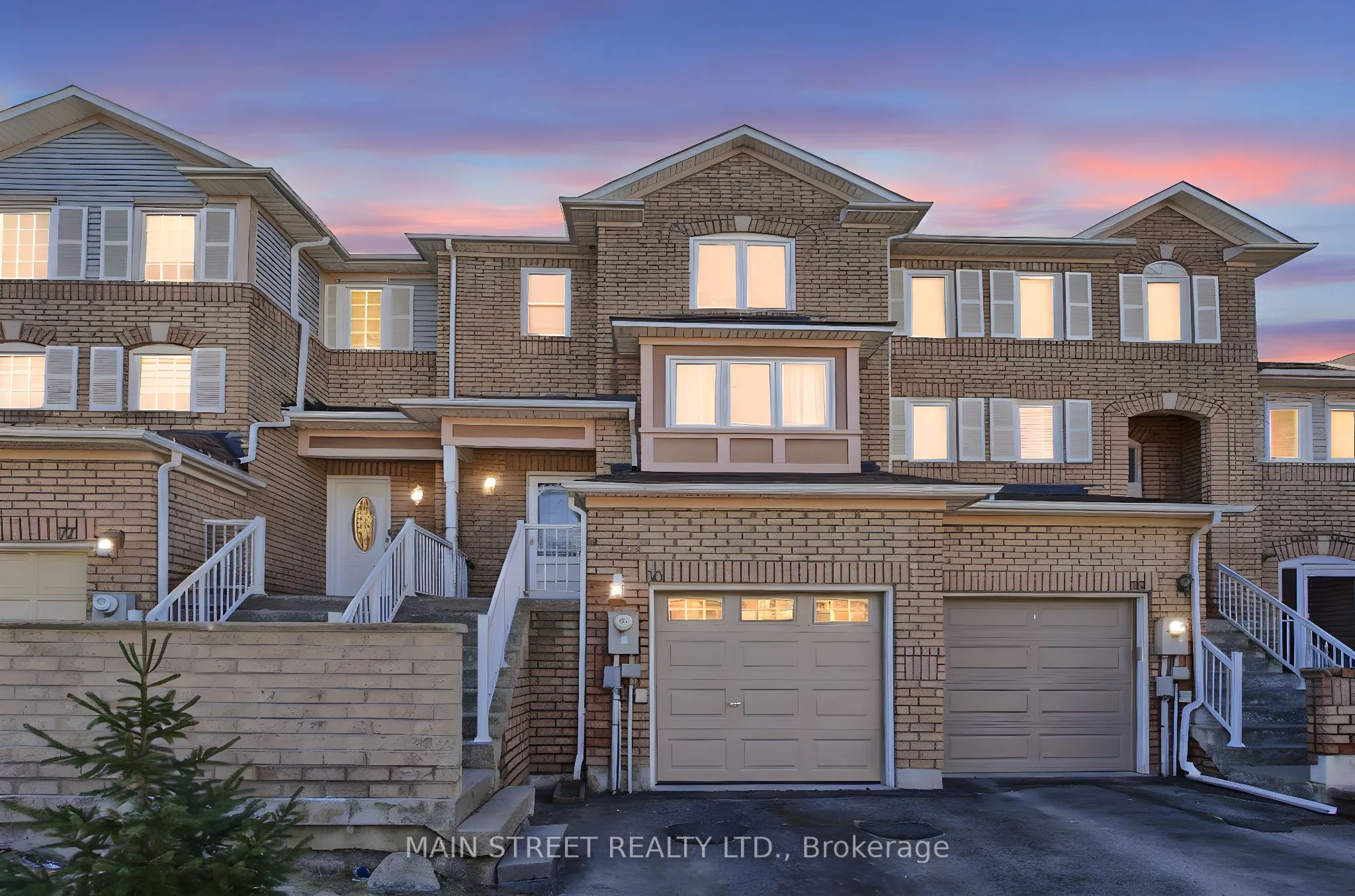 75 Baywell Crescent, Aurora, ON L4G 7N4
