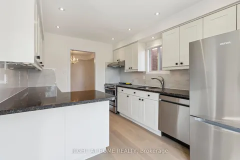 45 Bayel Crescent, Richmond Hill, ON L4S 1C3