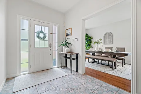 118 Bayview Avenue, Georgina, ON L4P 2S9