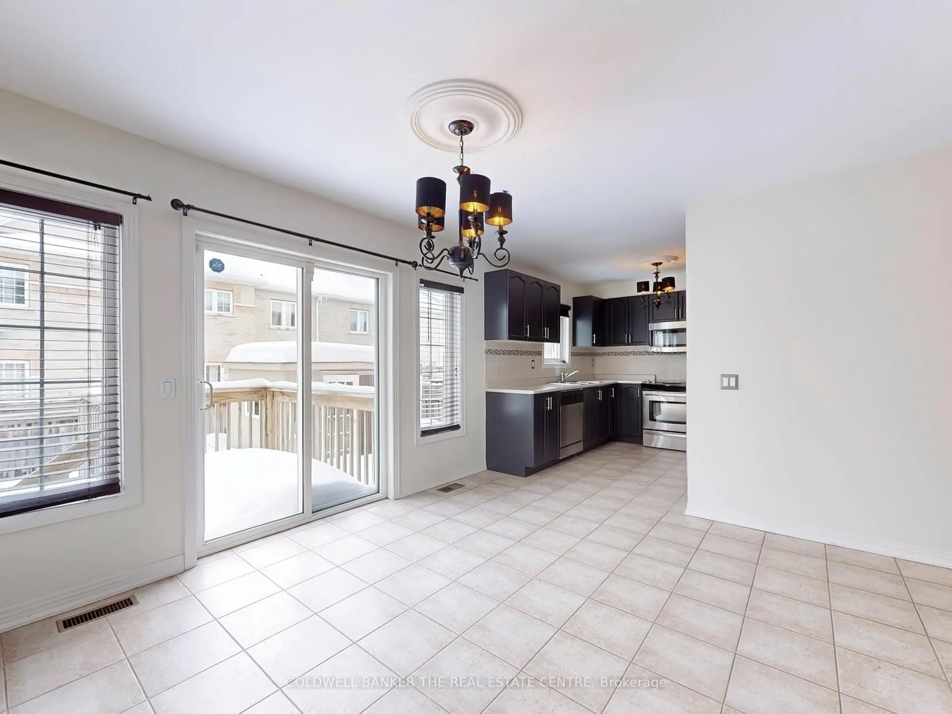 73 Osborne Family Way, Newmarket, ON L3X 3B5