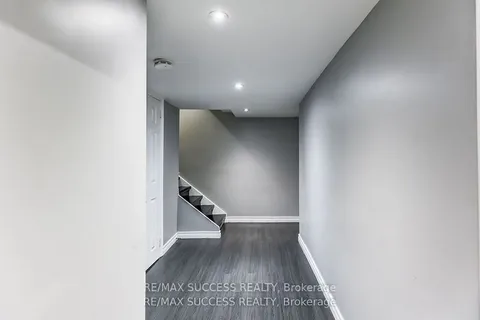 60 Gayla Street, Vaughan, ON L4J 6G2
