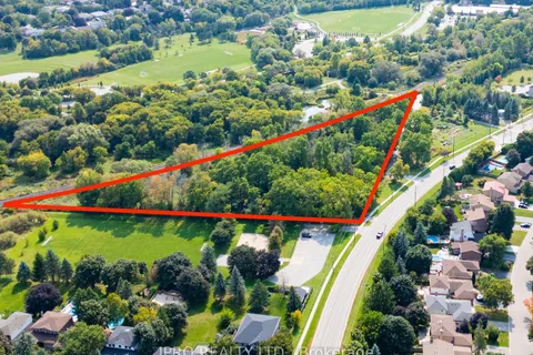 315 Main Street, Newmarket, ON L3Y 9A9