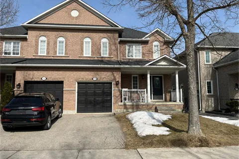 110 Mondavi Road, ON L4H 1L7