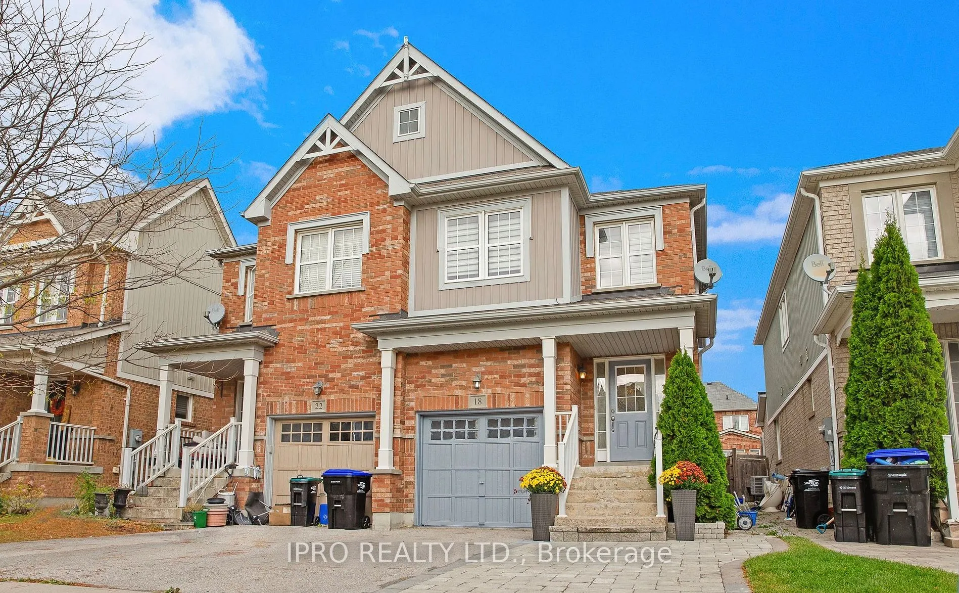 18 Meadowhawk Trail, Bradford West Gwillimbury, ON L3Z 0E6