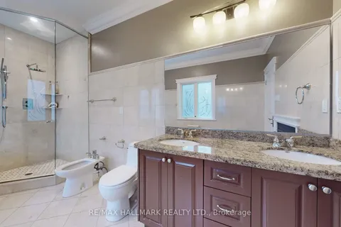 142 Pemberton Road, Richmond Hill, ON L4C 3T7