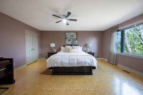 182 Clover Leaf Street, Vaughan, ON L4L 5H7